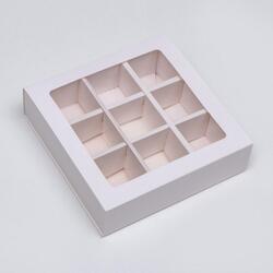 Коробка для 9 конфет 14х14х4 см. Белая 1