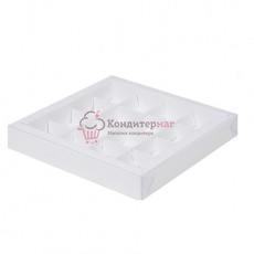 Коробка для конфет 20х20х3 см. 16 ячеек Белая пл/кр.