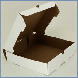 Коробка для пирога 28х28х7 см. белая 1